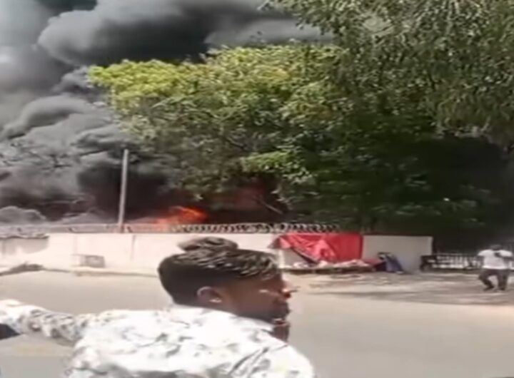 sopravvissuto aereo india