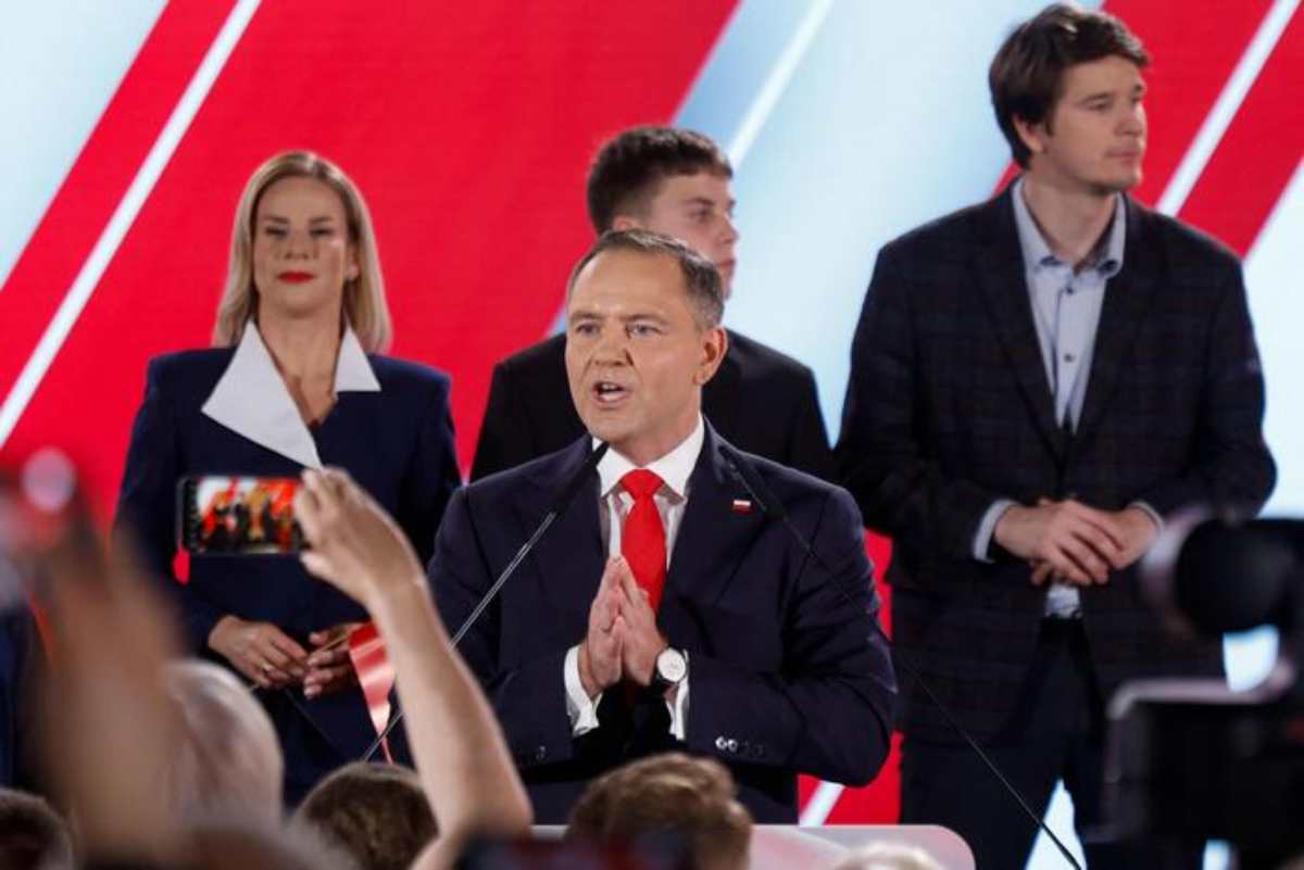 Chi è Karol Nawrocki, il neopresidente ultraconservatore della Polonia: ex pugile, è accusato di aver gestito un giro di prostituzione