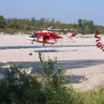 vigili del fuoco sul fiume piave a treviso