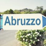 Nel cuore di questa regione, i visitatori possono immergersi in paesaggi che alternano mare, montagna e campagne incontaminate