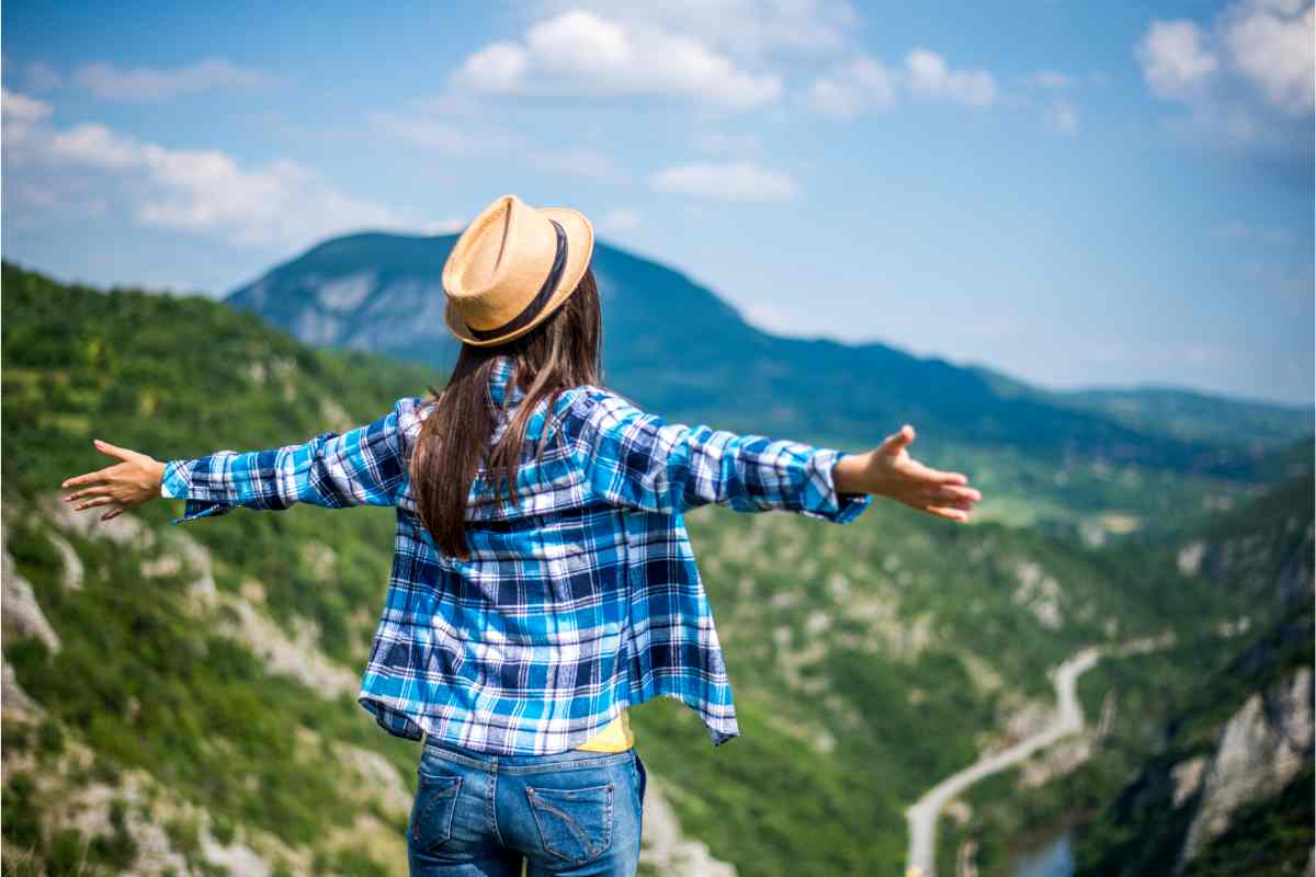Cascate, boschi e laghi: le migliori alternative per delle vacanze al fresco