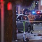 auto su folla a los angeles