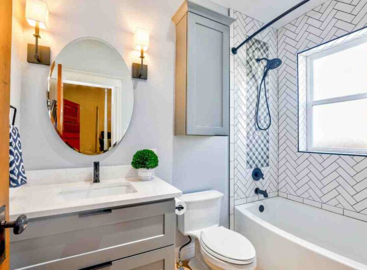 Se non pulisci così spesso il bagno, potresti buttare 1000 euro l’anno e non lo sai nemmeno