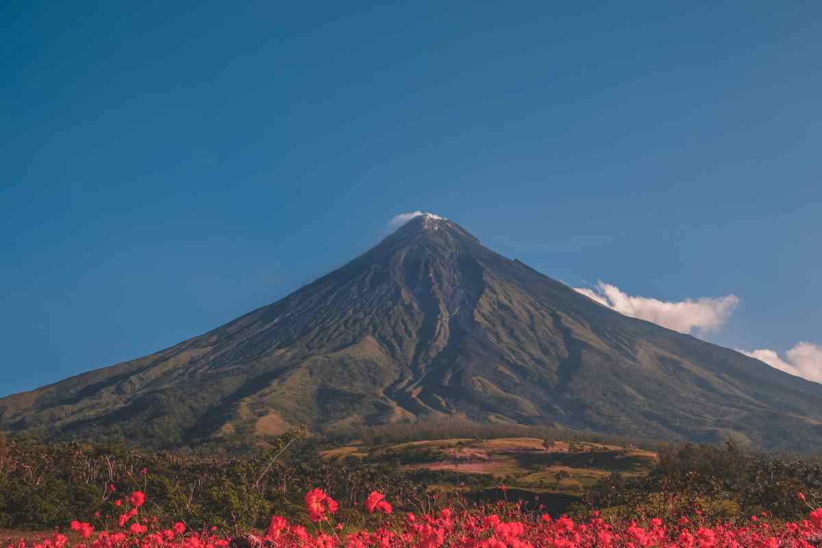 Campi Flegrei, 10 milioni di euro per evacuare in tempi record: l’accordo rivoluzionario firmato dal governo
