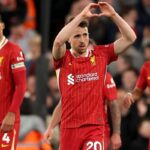 diogo jota con la maglia del liverpool