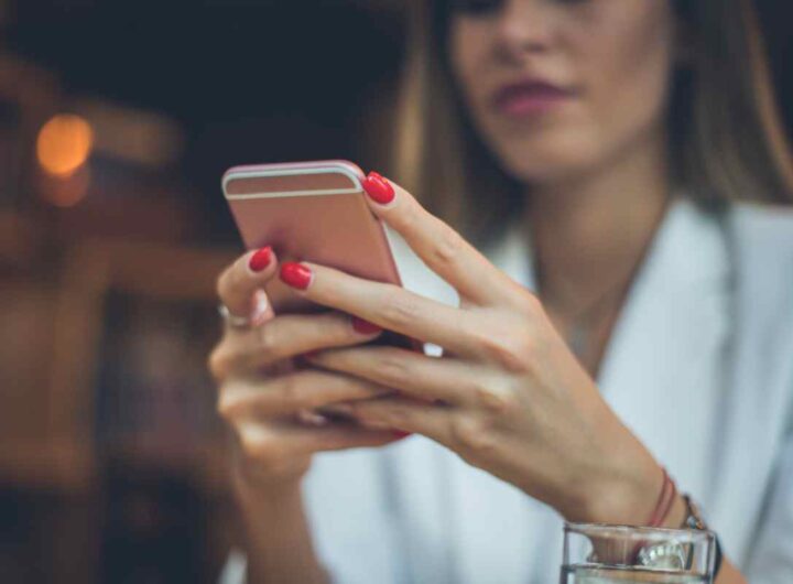 Occhi fissi sullo schermo, ma il prezzo della tranquillità è troppo caro