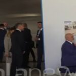 Edi Rama si inginocchia davanti a Meloni