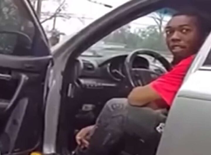 L'arresto dell'afroamericano a Jacksonville in Florida