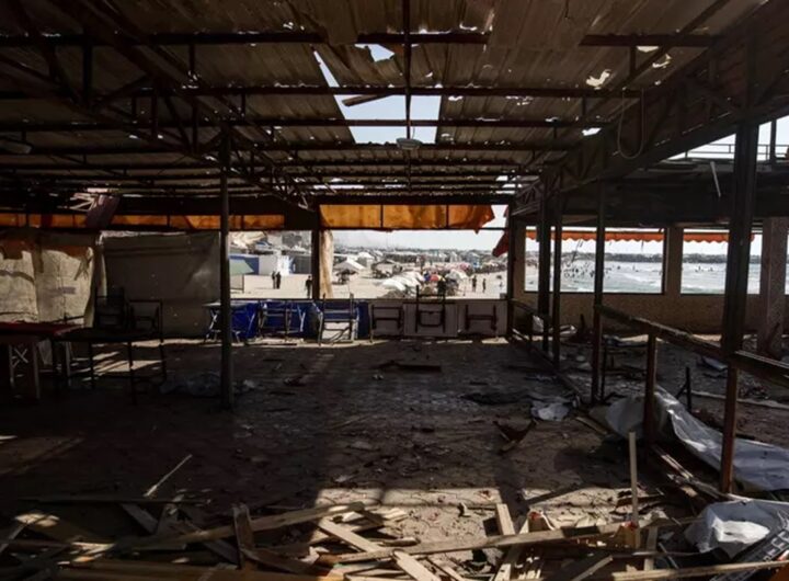 Un Internet cafè a Gaza