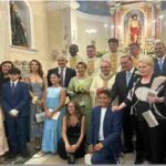 Il ritorno dei democristiani spaventa Schlein e disturba Meloni ma il condono fa 90, nella foto Mastella, la moglie e gli invitati