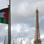 bandiera palestina a parigi
