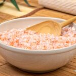 Perché dovresti usare il sale grosso in auto