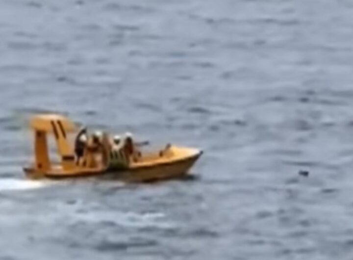 salvataggio bimba in mare