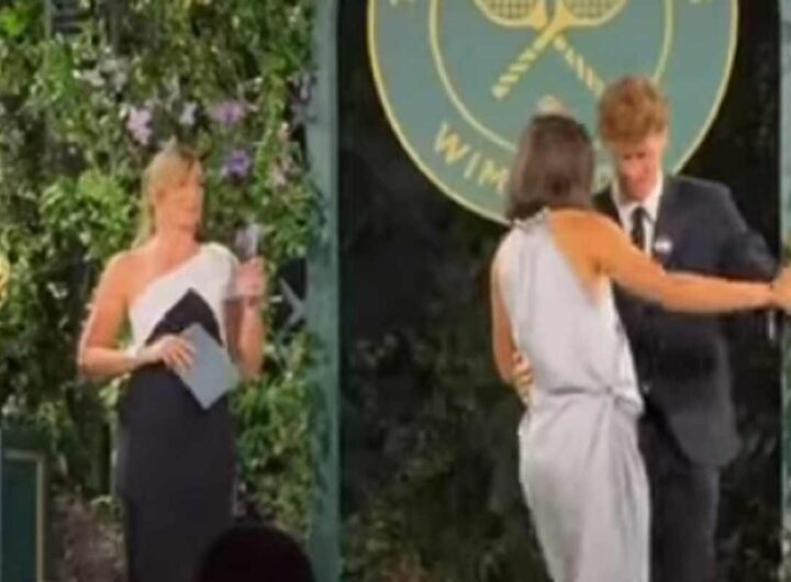 Jannik Sinner e il ballo al gala dki Wimbledon con l'altra vincitrice Iga Swiate