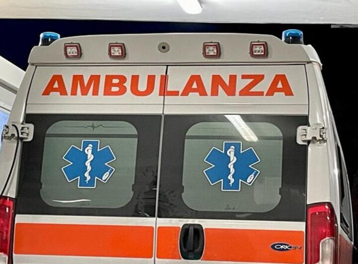 Un'ambulanza