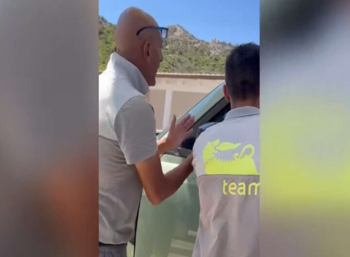 Belen Rodriguez litiga con il benzinaio