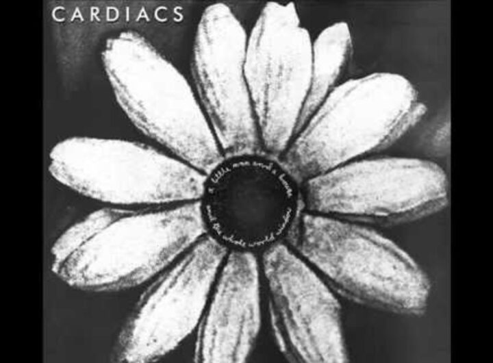 La copertina dell'album A Little Man and a House and the Whole World Window dei Cardiacs