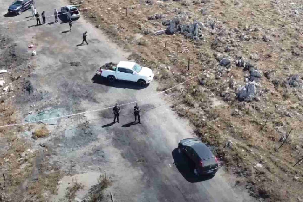 Carabinieri in una ripresa dall'alto