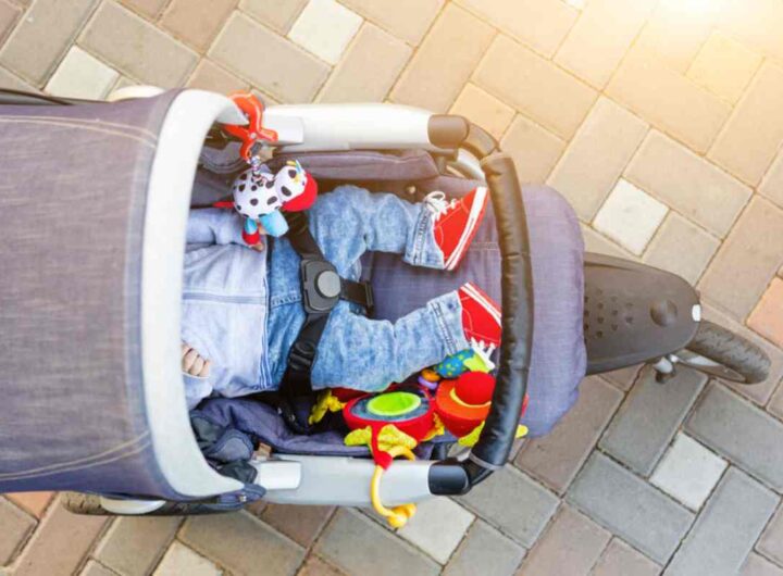 Passeggino con bambino