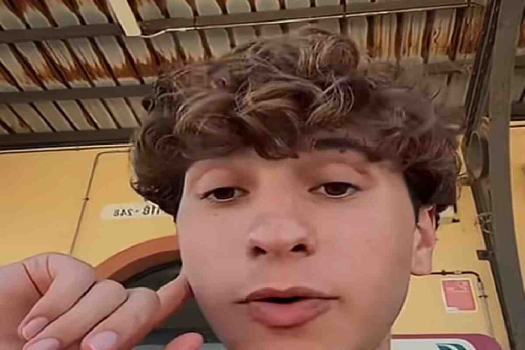 Gilberto, il 20enne che ha smesso di fare l'animatore