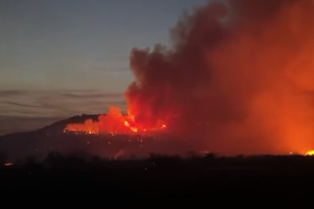 Fiamme nel sud della Francia