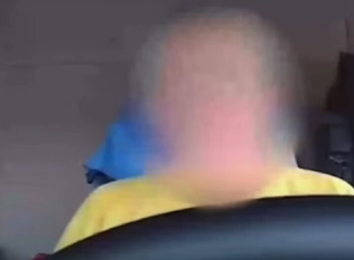 Il camionista chi registrava un video poco prima di travolgere un'ambulanza