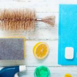 Addio spugnetta, perché la spazzola è la scelta migliore per lavare i piatti