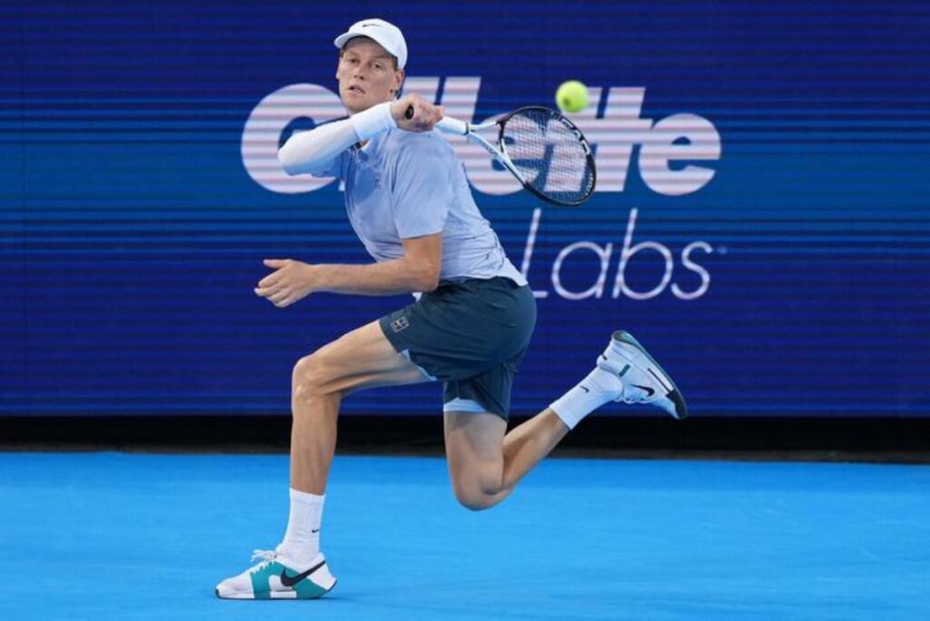 Gli Oscar della domenica sportiva: Sinner, Jasmine, Marc Marquez, Volley, scudetto del Tamburello a Castellaro, gol di Calafiori al Manchester. Nella foto Sinner a Cincinnati