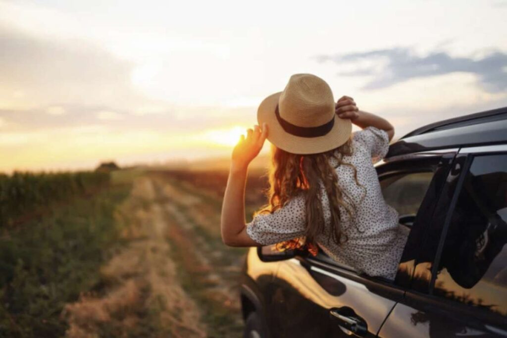 Con poco più di 5.000 abitanti, Montalcino è il comune più esteso della provincia di Siena e si caratterizza per un territorio ricco di frazioni