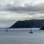 Caccia ai sottomarini russi nelle acque del grande Nord: allarme alle Lofoten, le isole dello stoccafisso