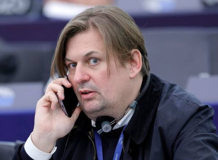 Condannato per spionaggio il cinese collaboratore di un leader del partito di estrema destra tedesco AfD, nella foto Maximilian Krah