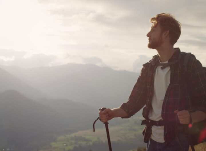 Questo borgo siciliano, collocato a quasi mille metri di altitudine, non è solo un patrimonio di storia e cultura, ma un laboratorio