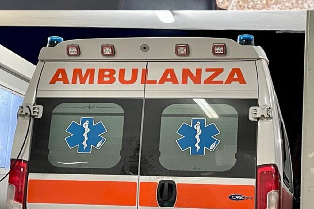 Un'ambulanza