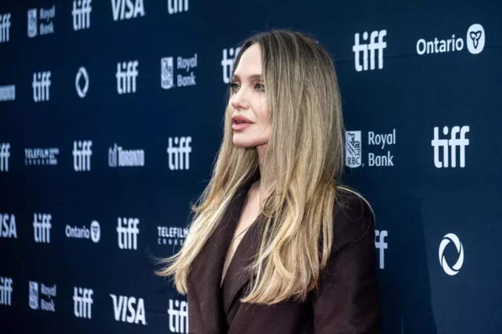 angelina jolie