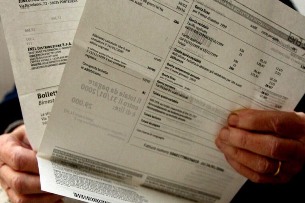 Delle bollette