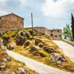 uno scorcio di Elcito, borgo delle Marche