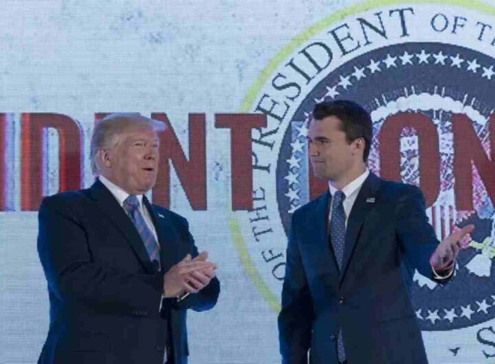 Democrazia dell’odio, fra influencer e cortei: un quadro della possibile evoluzione, nella foto Charlie Kirk e Donald Trump