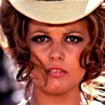 La crisi tedesca minaccia lo spread, Meloni confida in San Francesco: il giornale di domani, nella foto claudia cardinale