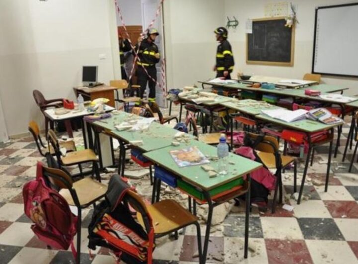 calcinacci in una scuola