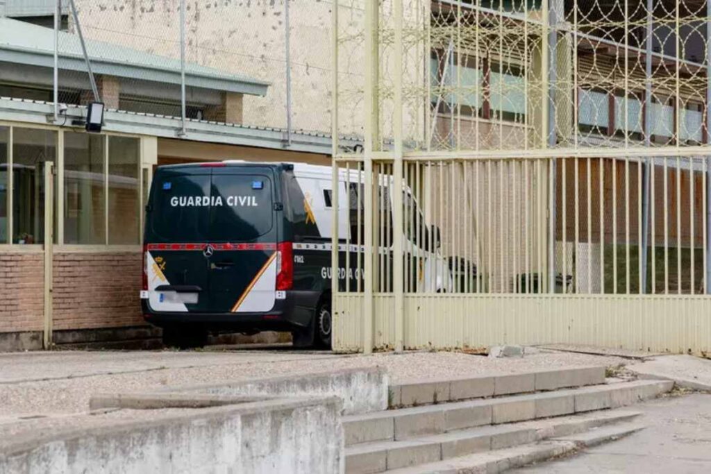 guardia civil spagnola