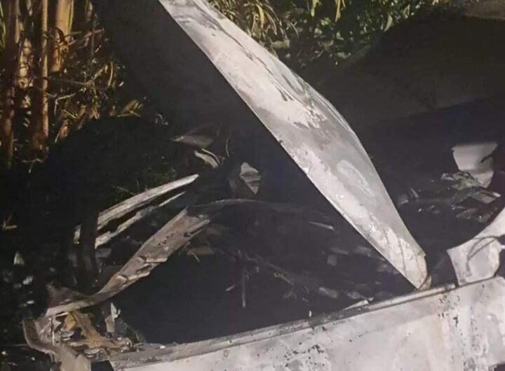 incendio auto centro anti violenza