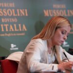 Meloni, il piano impossibile per Gaza, così lei (e con lei tutti noi) si affida a San Francesco Nella foto giorgia meloni