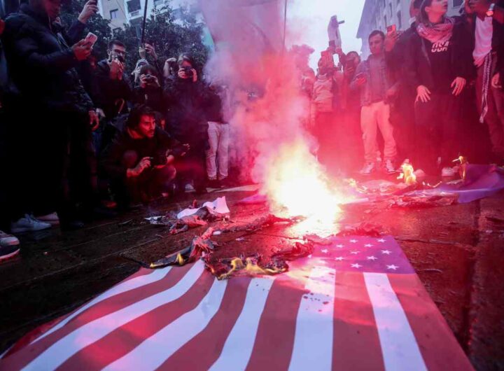 Milano, sfondata la Stazione Centrale al corteo Pro Pal per Gaza