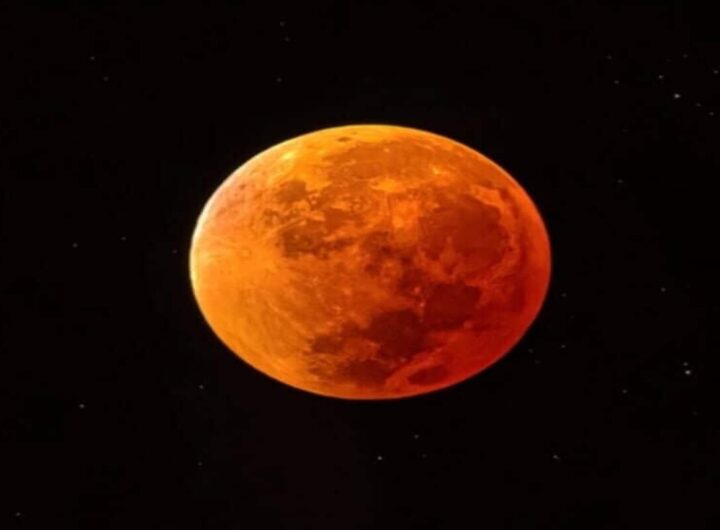 Eclissi di Luna a Palermo