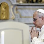 Papa Leone prega per la pace in Ucraina e per l'assalto islamico in Africa e in Nigeria, nella foto Papa Leone XIV