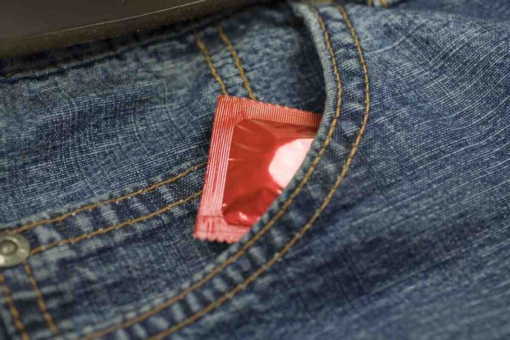 Preservativi in tasca