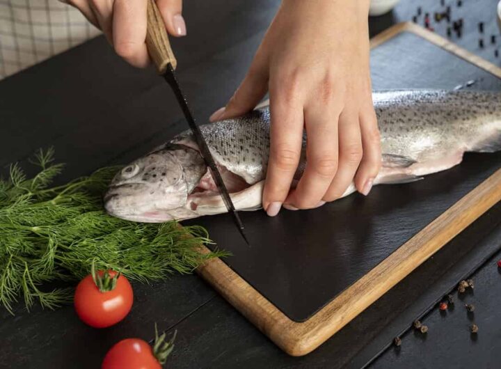 come utilizzare gli scarti del pesce per spreco zero