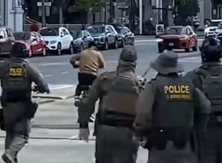 rider scappa da agenti ice