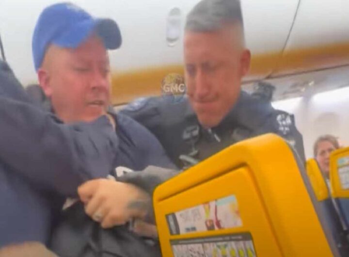 Rissa a bordo del volo Ryanair