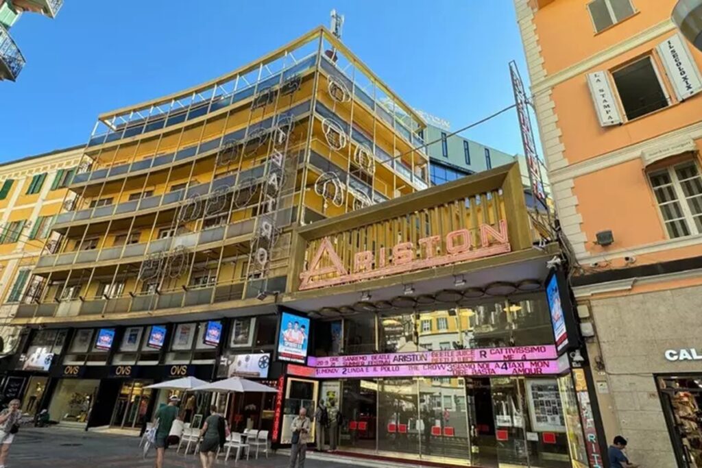 Il teatro Ariston di Sanremo